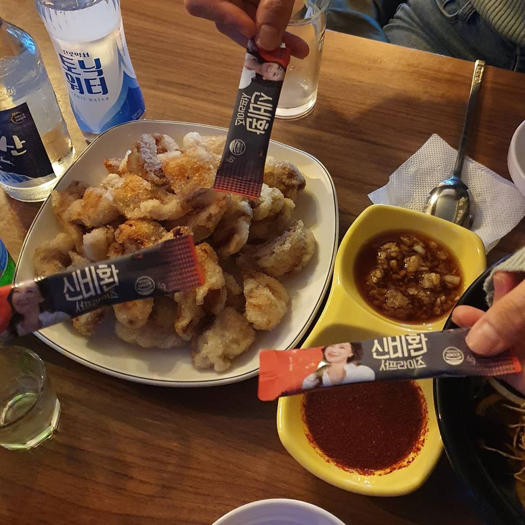 김수민 on Instagram: “술자리 필수템! 🍻 🌟 수민=숙취해소제 갖고다니기 간편해서 한포씩 가방에 넣어다니는 ㅎㅎㅎ~^-^ :) * * 헛개나무열매+별갑추출물…”