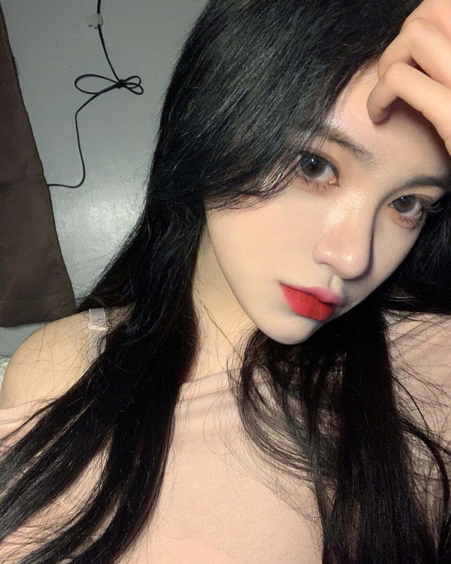zzi--------rit👀
.
.
.

#좋아요반사 #좋반 #팔로우 #맞팔 #선팔 #선팔하면맞팔 #디엠 #좋팔 #fff #lfl #likeforlikes #likeforfollow #like4likes #like4follow #instagood #l4l #f4f #f4follow #협찬 #협찬문의 #협찬디엠 #붙임머리 #00 #01 #20