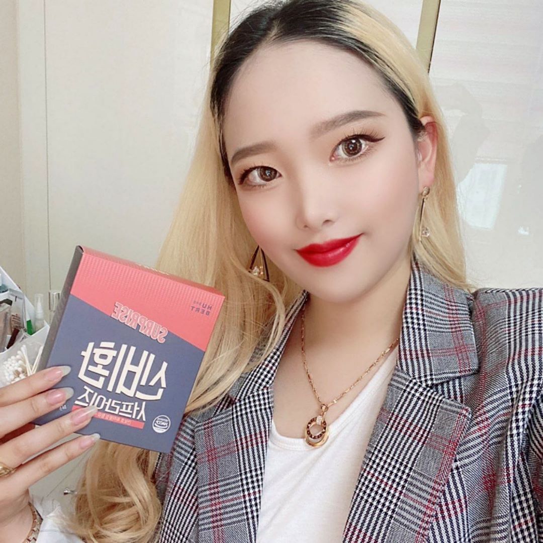 윤 혜 린 (21) on Instagram: “🌟 신비환 숙취해소제 🌟 ⠀ 숙취 쩌는 내가 요즘 술자리가 즐거워진 이유 🤩🤩 숙취 걱정 1도 없게 해주는 이 친구 덕분 ‼️ ⠀ 간 보호…”