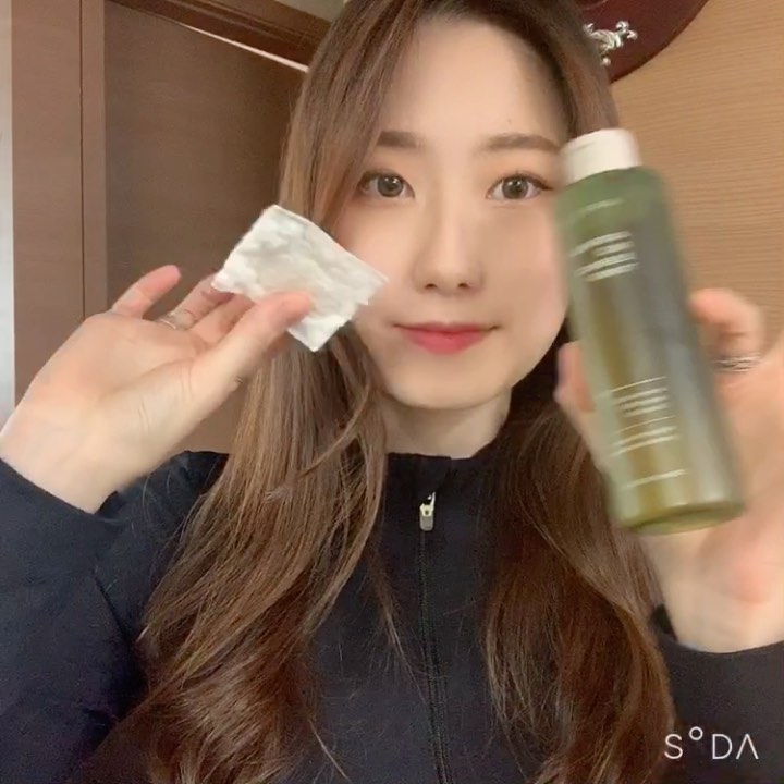 하윤승 on Instagram: “. .✔️.불규칙한 생활 습관 때문에 맨날 피부가 뒤집어졌었는데 쑥