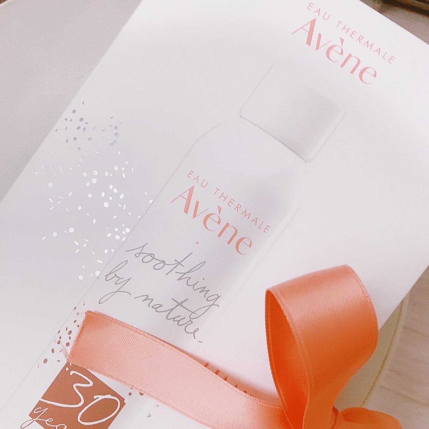 아벤느 / 오 떼르말 30주년 리미티드 에디션 & 이드랑스 에센스-인-로션 💦

아벤느 미스트는 말해뭐해
입소문템으로 이미 넘나 유명템
수분감 춱춱쓰💦
30주년 리미티드 에디션이라
대용량으로 나와서 혜자스러운 아벤느💛

이드랑스 에센스-인-로션은
은은한 향이 취향저격인데다
너무 가볍지않고 또 너무 무겁지 않게
수분을 채워주는 느낌💦
향은 숲속느낌🌿

avenekorea

아벤느로부터 제품을 제공받아 작성하였습니다.

#15그래머 #제품제공 #아벤느 #아벤느30주년 #진정회복 #온천수미스트 #오떼르말 #파란에센스 #에센스인로션 #올리브영미스트 #올리브영에센스