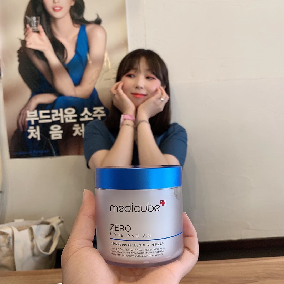 유수민[수밍구] on Instagram: “수밍구가 믿고 쓰는 메디큐브,,‼️ 요즘 이거 쓰고 피부 많이 좋아졌어요
