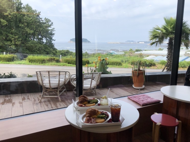 제주도호텔 서귀포호텔 '서귀피안호텔' 오션뷰 스탠다드룸, 보래드베이커리 조식 후기