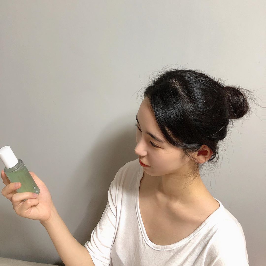 박소영’s Instagram photo: “365일 민감한 피부 진정을 도와주는 시카추출물75%이 진하게 들어간 저자극 시카앰플입니다 #셀리맥스#셀리맥스시카앰플#셀리맥스솔직후기 https://celimax.