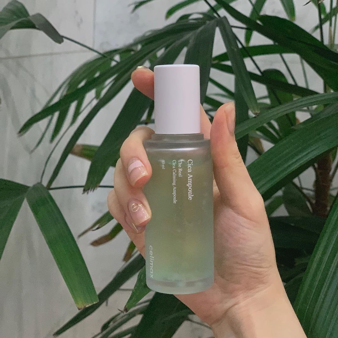이세인 (@se_niiiiiiiiii) posted on Instagram: “⠀ 덥고 습한 날씨에 예민해진 피부 시카로 잠재워요🌿 ⠀ ⭐️주요성분 ✔️병풀추출물 ✔️센텔라컴플렉스 ✔️히알루론산 ✔️판테놀