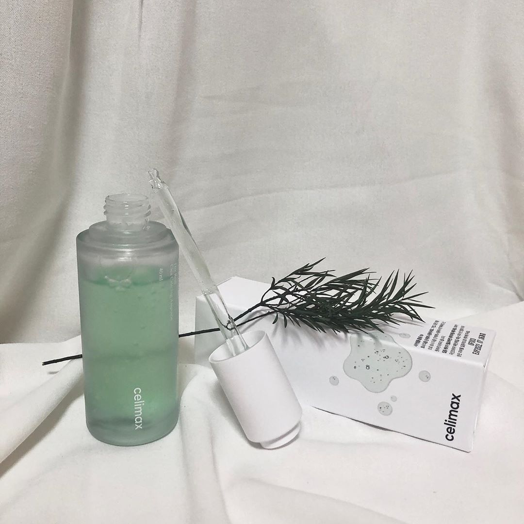 @eu.n_h on Instagram: “[셀리맥스 시카 카밍 앰플] ⠀⠀⠀⠀⠀⠀⠀⠀⠀⠀⠀⠀⠀⠀⠀ ✔️피부에 트러블이 많다거나 눈에 띄게 안 좋은 피부는 아니지만 어느 순간부터 피부가 엄청 예민해졌다