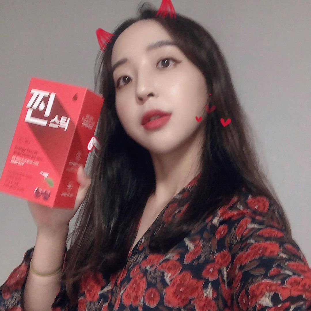 *ㅅㅗㅋㅜㄹㅣ* on Instagram: “🍒#협찬 요즘 타트체리가 유행이던뎅!!! 몽모랑시 타트체리 원액 100% 라니😍
