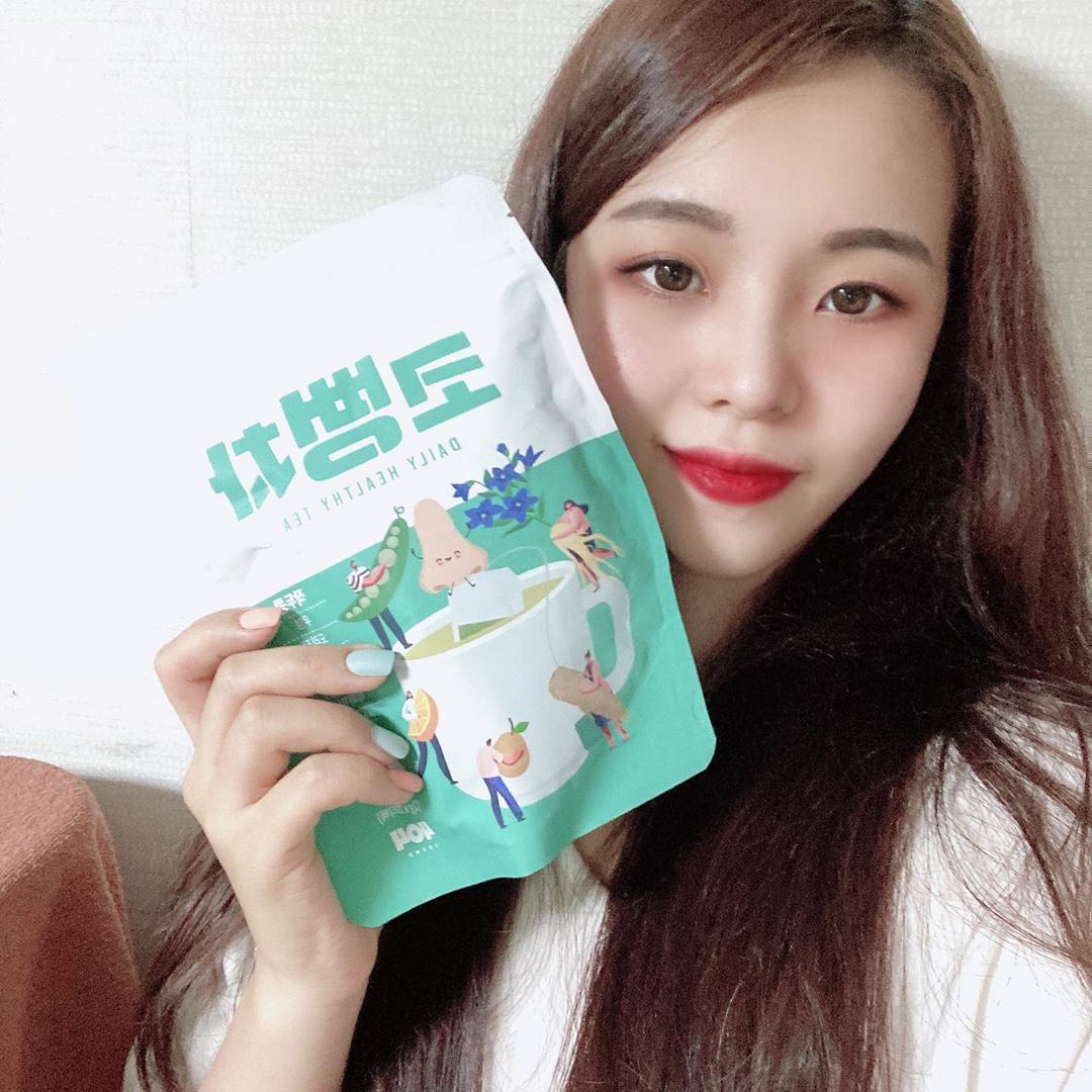 🌸빈다다🌸 on Instagram: “#협찬 [뻥차] 코뻥차 🌱코뻥차는 목, 기관지, 비염에 좋다고 알려진 천연원물 7가지를 최적으로 블랜딩해서 작두콩/우엉/도라지의 구수한맛, 진피/모과의
