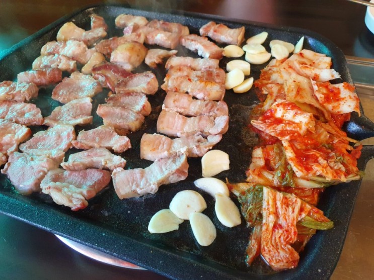 여주 맛집이자 뷰 맛집 숲을그리다 하르방 상황버섯 오리백숙, 돼지고기구이 한판. 진짜 하루 종일 놀고 즐기기 좋은곳!