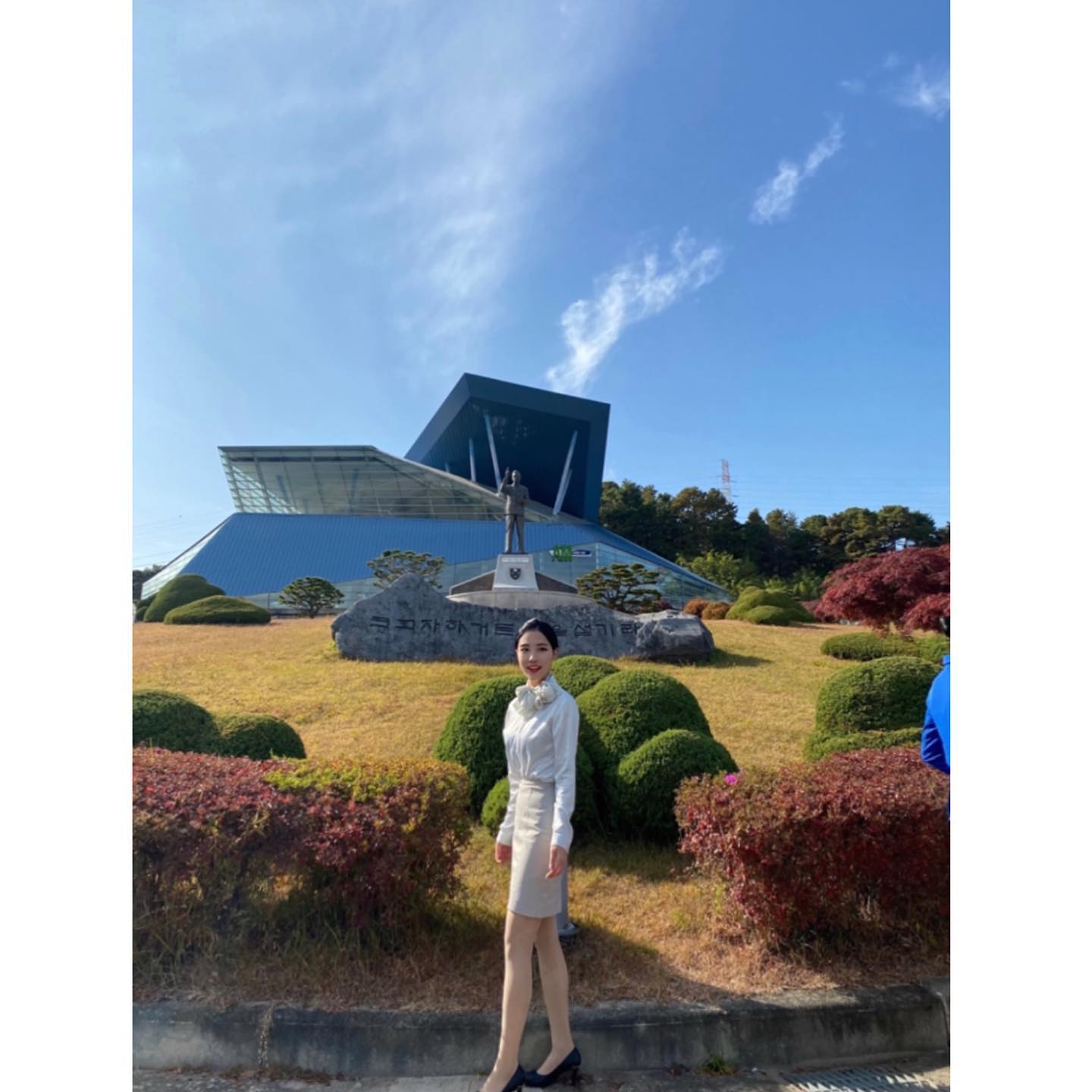 부캐접속미션 완료
탈주 준비완료
.
.
.
.
.
.
.
.
.
#대전 #둔산동 #도마동 #항공과 #과복 #졸업사진 #졸업 #데일리 #데일리룩 #팔로우 #일상 #좋아요 #daily #dailylook #daejeon #graduationpictures #likelike #follow #f4f