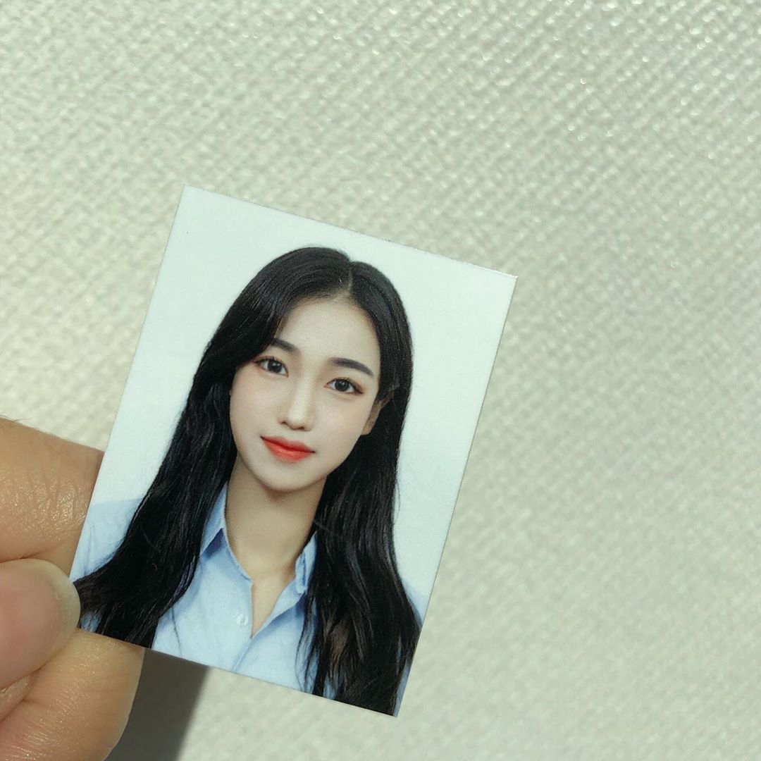 장서영 (20) on Instagram: “#협찬 강남역사진관에서 민증사진 찍었어요 -♥️ { 위치는 : 서울 ᄀ