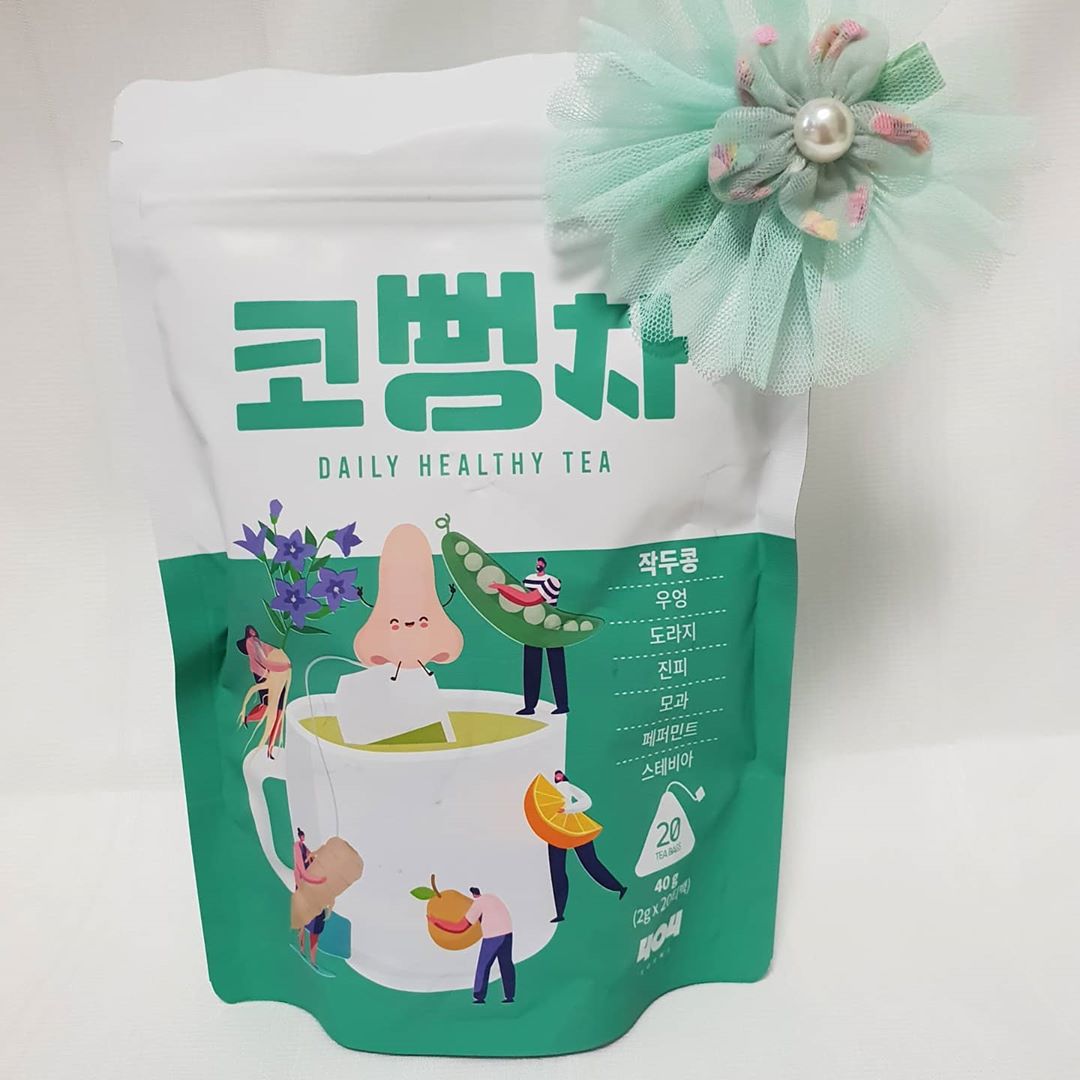 태양 소율 지율 맘♡ on Instagram: “#협찬 👃코뻥차👃 인친님들께 코뻥차를 소개할게용 코뻥차는 비염관리에 좋다고 알려저있는데요 국내산 천연원물 5가지 작두콩 우엉 도라지 진피 모과