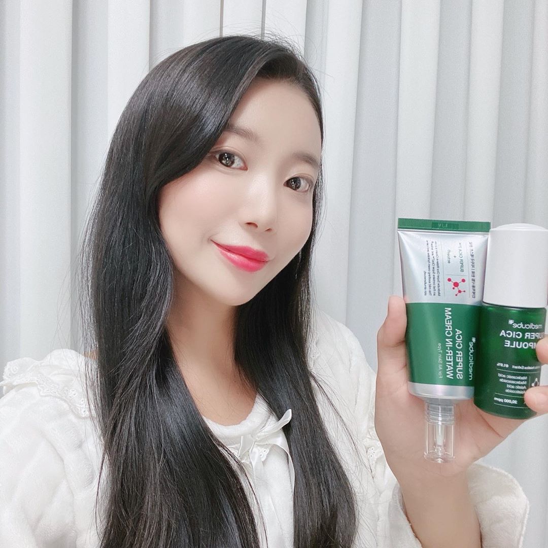 SENA 🌐 on Instagram: “#협찬 메디큐브 홍보대사💚🧚🏻🧚🏻‍♂️ 피부에 진정이 필요한 지금‼️✨✨ 개인적으로