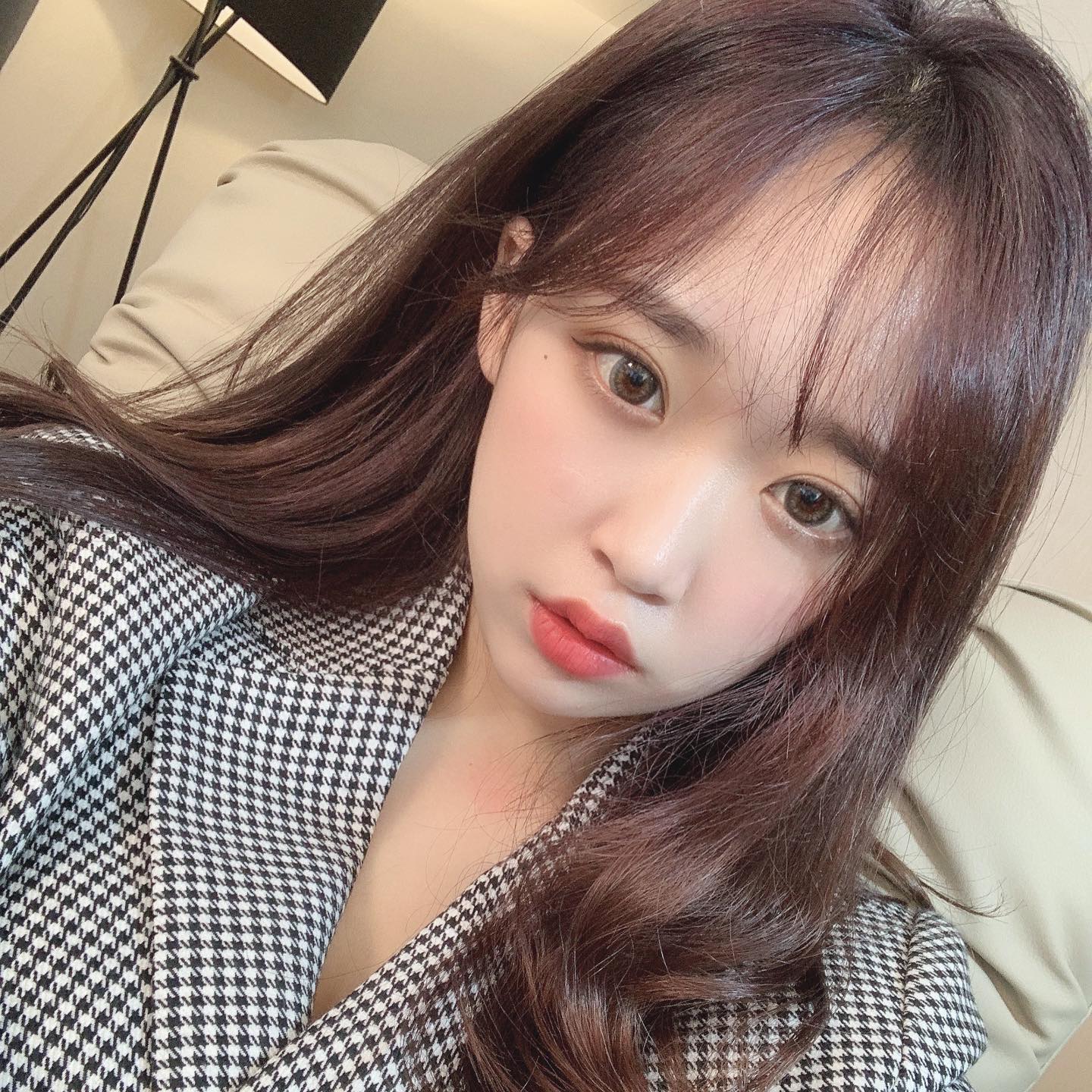 나 낼 강제휴가 놀아줄 사람 구함