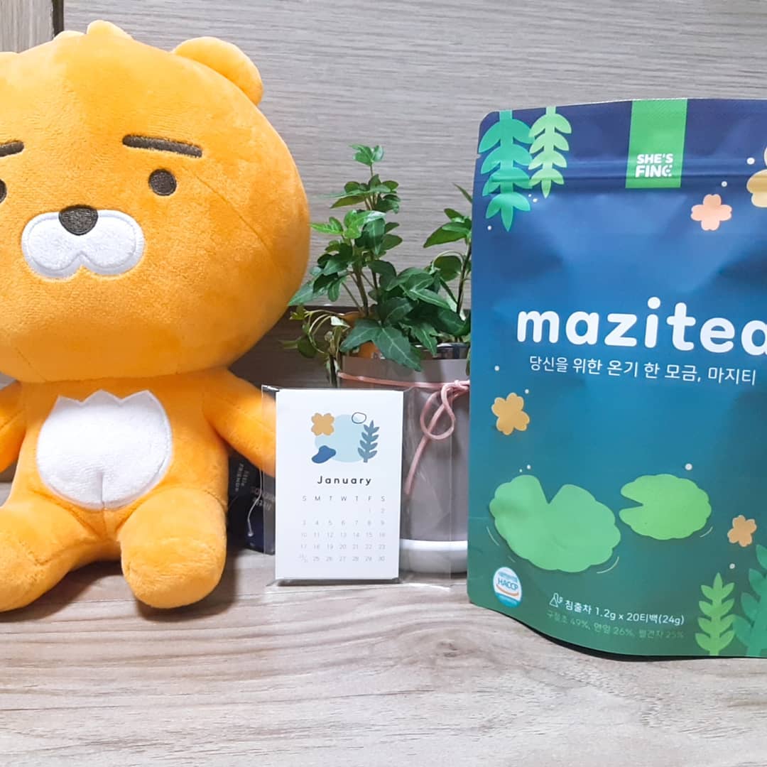  “★마지티 제품 설명★   1. 생리통 완화에 좋은 달맞이꽃 씨앗, 연잎, 구절초로 만든 국내산 재료 100% 티백   2. 혈액순환을 원활하게 도와주어 몸 안에서부터 따뜻하게 해주는 마지티   3. 그 날 스트레스 때문에 잠을 뒤척일 때, 마음을…”
