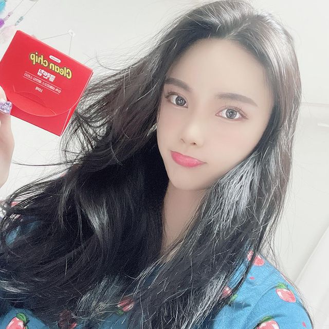  “#광고 허광한 팬이라면 꼭 봐야 하는 원픽 영화 ♥️해길랍♥️ 첫사랑 기억 조작당할만큼 간질간질한 영화...! 봄에 영화관 가야하는 이유가 생교따!>_< 허광한의 미모는 큰 스크린에서 봐야 제 맛이죵>_< 학창시절때 대만 드라마에 빠져 살았던 기억이…”