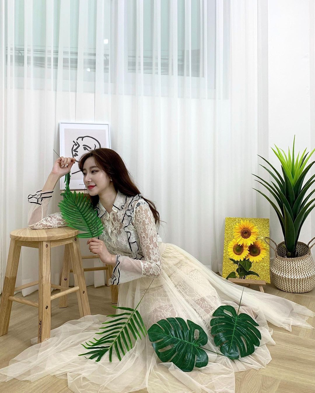  “모든곳이 포토존이었던 스튜디오,,🤍 - - - #렌탈스튜디오토들#토들스튜디오#강서구렌탈스튜디오#강서구셀프스튜디오#마곡렌탈스튜디오#제품촬영#쇼핑몰촬영#김포렌탈스튜디오#김포셀프스튜디오#협찬 #렌탈 #스튜디오 #스튜디오촬영 #스튜디오렌탈 #토들…”
