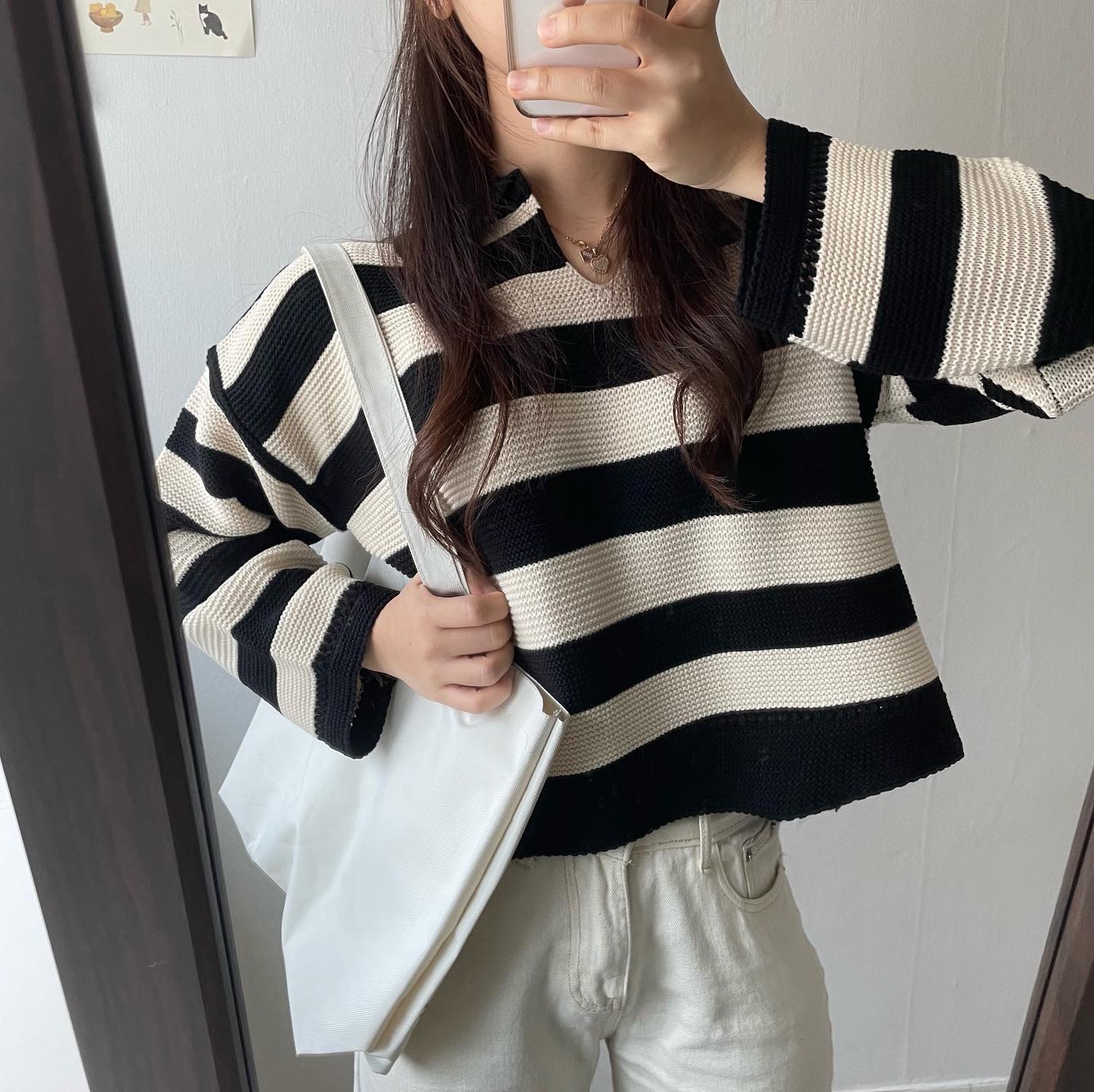 이거 도톰하고 하나만 입어도 룩 완성 완전 데일리하면서도 쏘큩🖤🐾