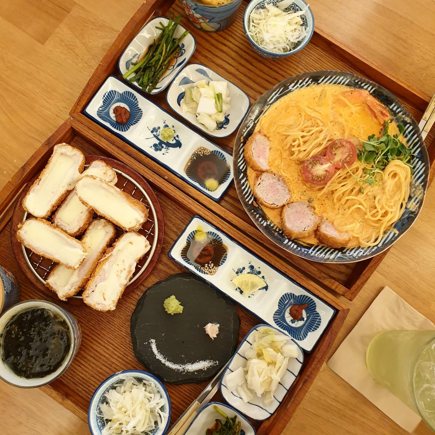 돈까스 못먹은 귀신이라도 붙었나🐷
-
-
-
#의정부돈까스 #의정부 #돈까스 #돈까스맛집
순서대로 #경양카츠 #돈까스클럽 #더킹돈 #맛있음
