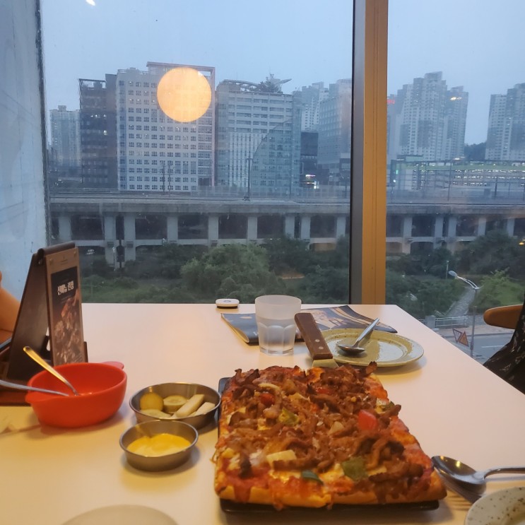 천안 펜타포트, 뷰맛집 한상맛집 서가앤쿡