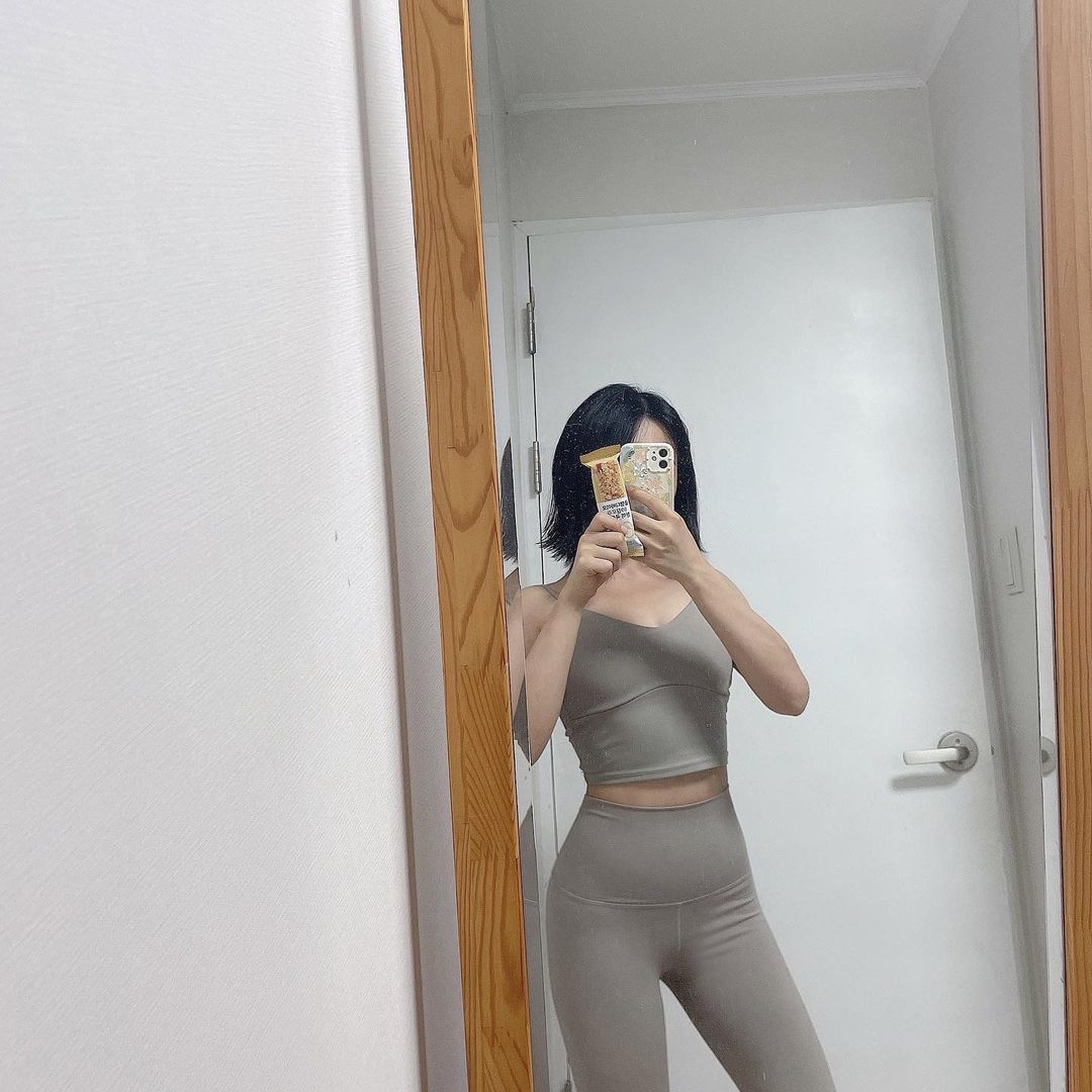 💖루다데이💖 on Instagram: “#협찬 글램디_69칼로리 한끼 곡물바 요즘에 살쪄서 다시 힘내서 다이어트💪🏻! 식단조절 할 때 부담없는 69칼로리 한 끼 곡물바, 간단한 아침으로도 좋