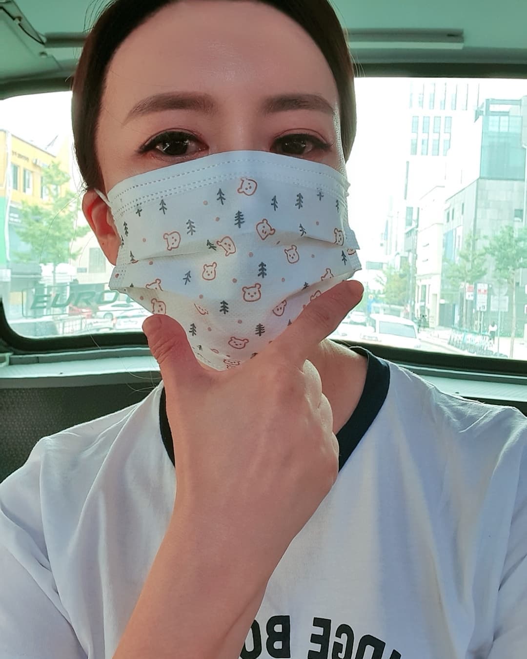 이서이 on Instagram: “#협찬#이서이#배우#가수#모델#mc#워킹강사#연극배우#영화배우#협찬스타그램#패션마스크#예쁜마스크#코모드디자인마스크#디자인마스크#디자인덴탈마스크#덴탈마스크#일