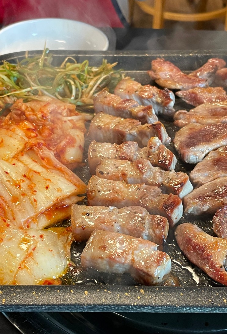 [여주] 하르방 :: 항정살 찐 맛집! 주말 짧은 힐링을 원할땐 숲을그리다 테마파크에 가서 고기먹방해용~ 생생정보통, 생방송투데이, 생방송 오늘저녁 출연 맛집!