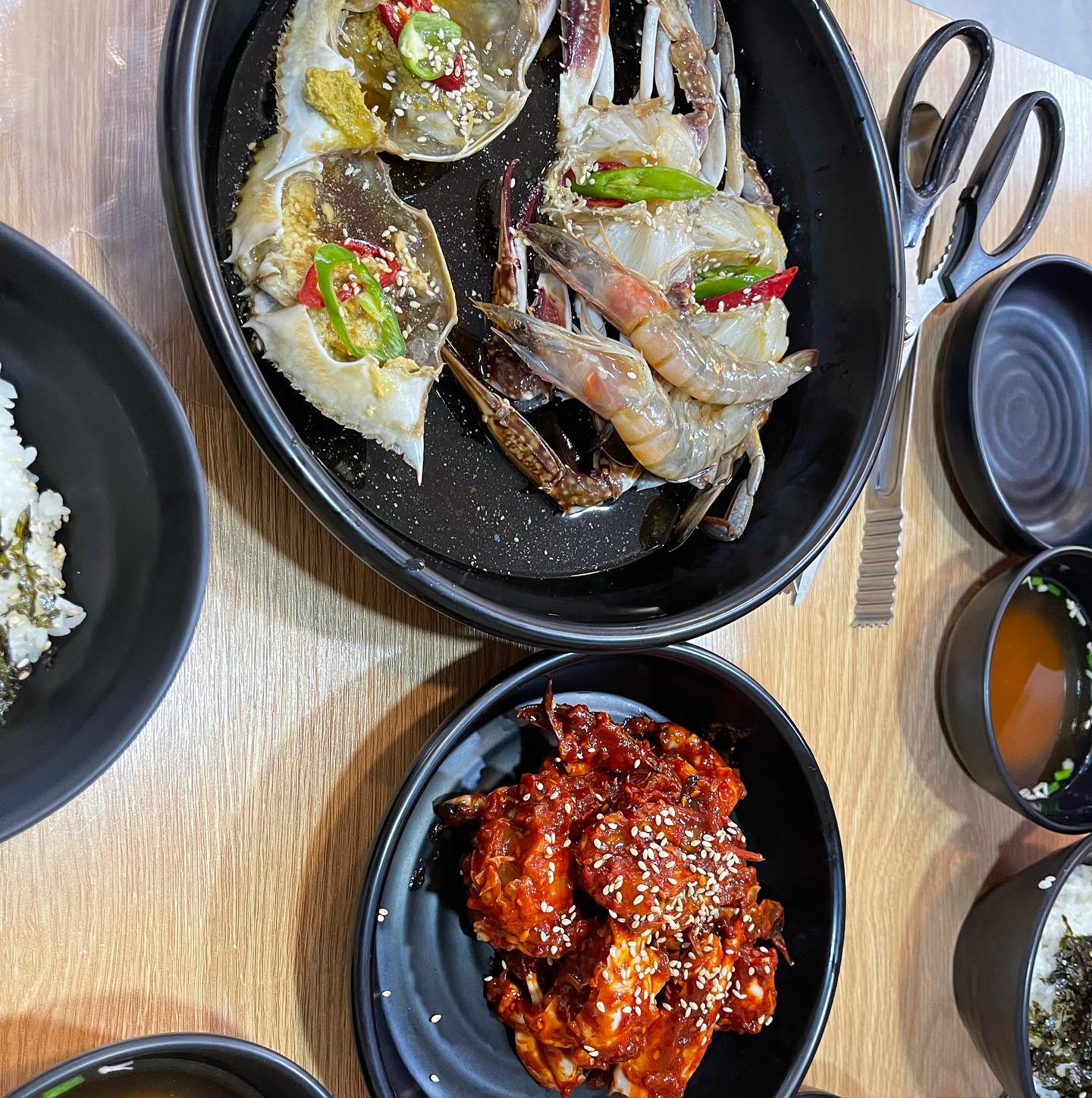 게장은여윽시 무한리필!!!#잘먹엇습니다 #맛잇다냠냠 #간장게장 #양념게장 #기깔난게장 #게장무한리필