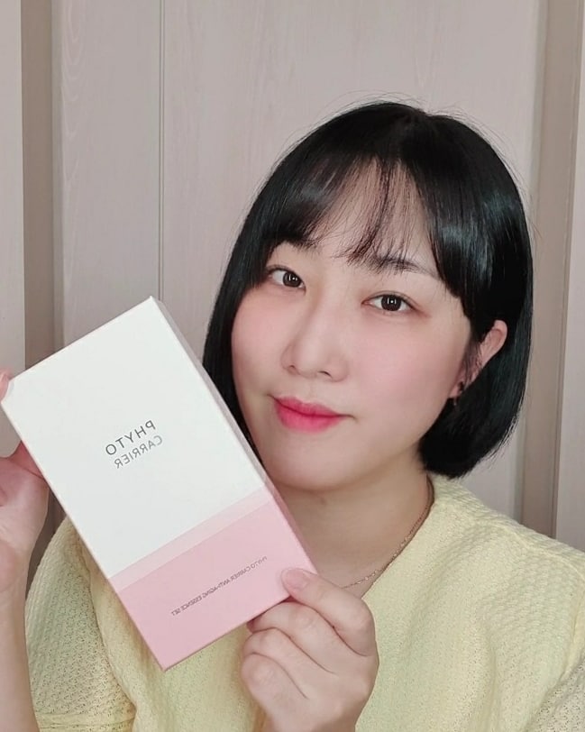 진 on Instagram: “#제품무료제공 @phytocarrier.official @15g_korea 💗 피토케리어 - 안티에이징 에센스 세트 💗 진귀한 허브 원료를 재해석한 허벌 스킨케어 브랜드, 피토케리어를 제품을 소개드립