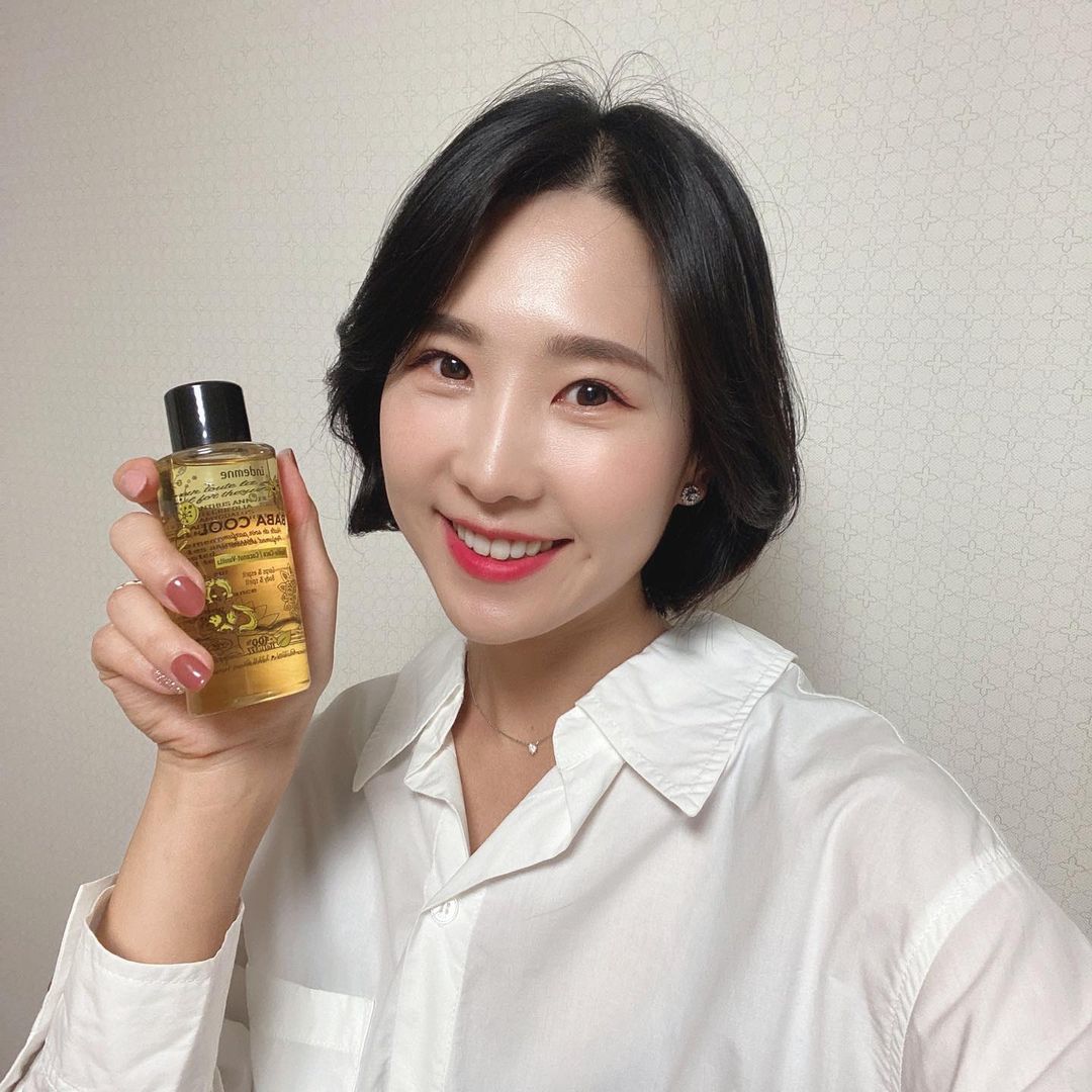 운동하디롱🔥 on Instagram: “#협찬 향기가 느므느므 좋은 멀티오일 바바쿨❣️ 🥥엥뎀 프랑스 메디컬 브랜드 엥뎀은 유럽에서 자연친화적인 슬로우 코스메틱으로 인증받은 브랜드에요 🥥