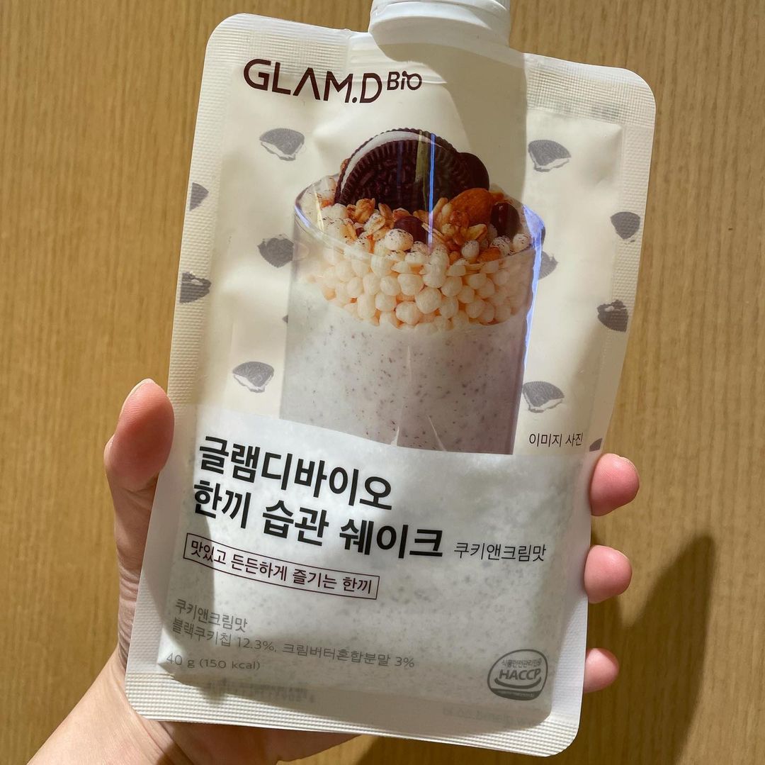 오늘의 늘 on Instagram: “#협찬 일하는 중간에 쉬는 시간이 짧아서 점심식사를 어떻게 해야하나 고민이 많았는데, 간편하게 먹을 수 있는 글램디 바이오 한끼습관 쉐이크로 고민 해결😉 보통