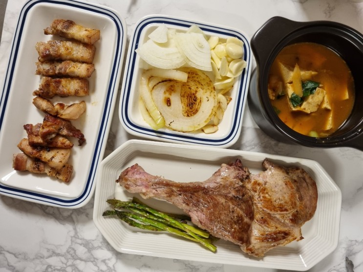 청정지역 명품 돼지고기 제주도니 삼겹살 & 목갈비 맛있게 먹는 법