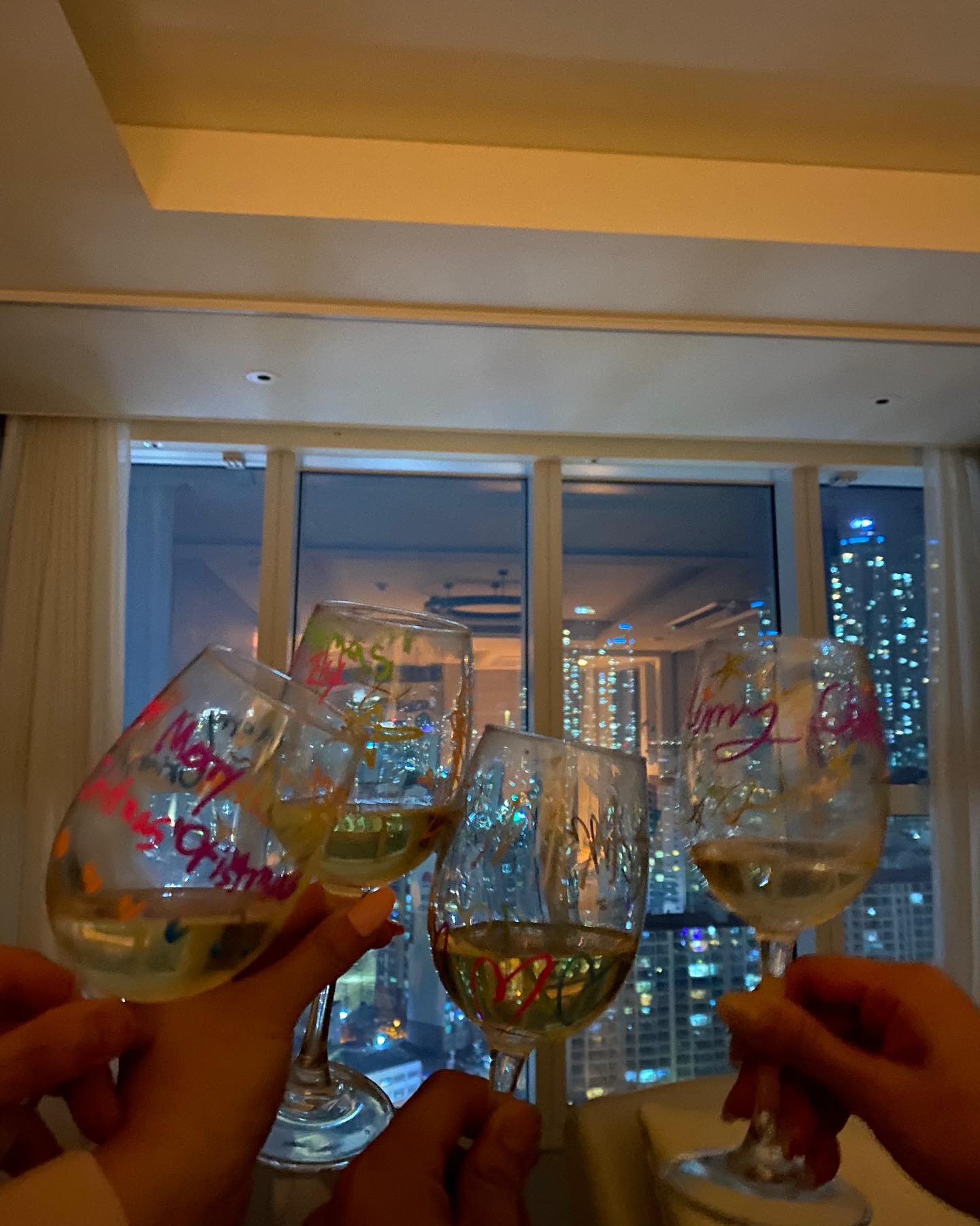 Cheers🥂