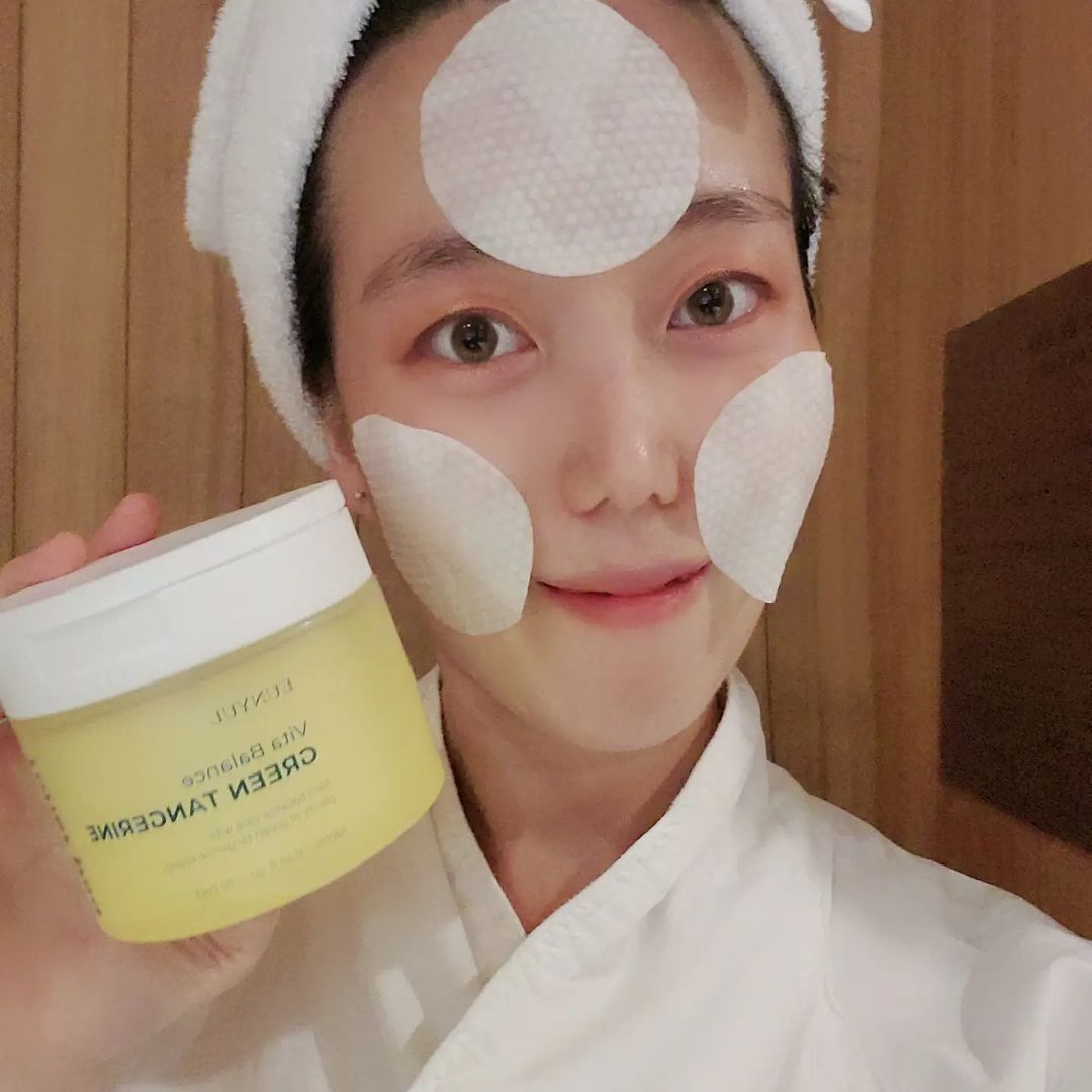 반짝반짝 on Instagram: “#협찬 #은율토너패드 #토너패드 오늘 제주도 햇볕이 아주 여름 저리가라🌞 비타민D 광합성 한다고 다니다가 피부가 자외선에 자극되었는지 불편하더라구요. 이럴줄