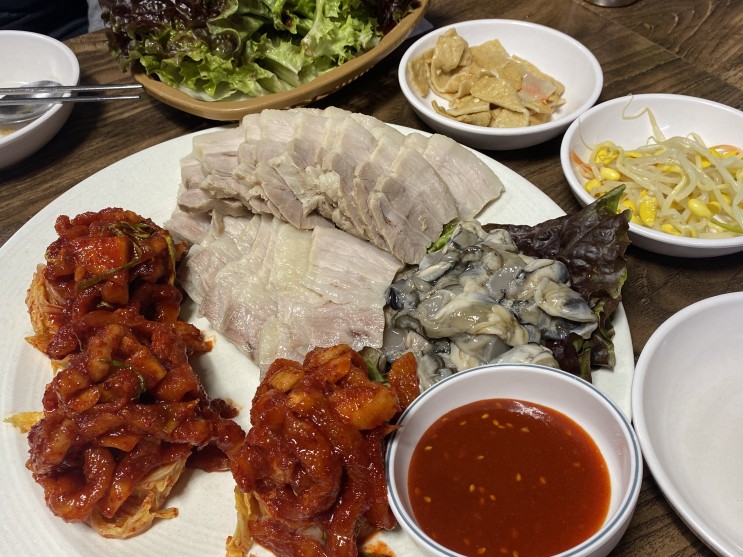 [종로보쌈골목] 굴보쌈 맛집 "흥부가"