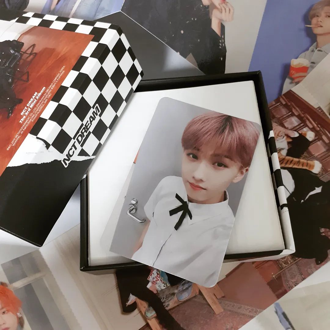 너무 예뻐...🥺
 #시즈니 #시즈니맞팔 #지성 #붐 #엔시티 #엔시티드림 #엔시티127 #엔시티즌 #엔시티유 #웨이션브이 #핑크퐁 #에폭시 #nct #nctdream #nct127 #wayv #맞팔 #좋반