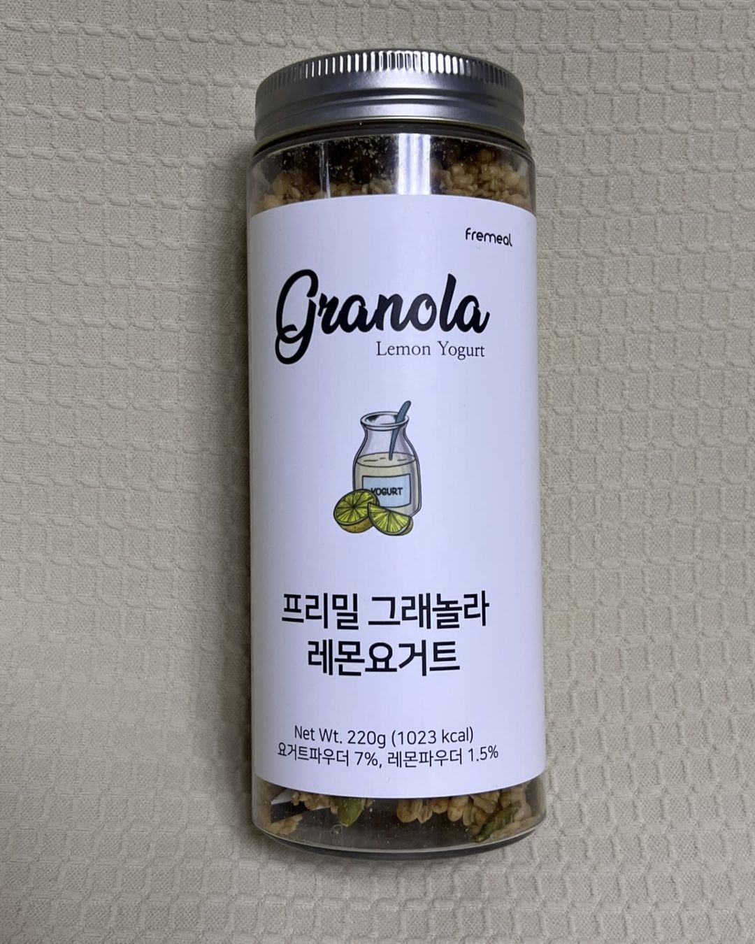  “#협찬 그래놀라가 맛도 좋은데 몸에도 좋다그래서 찾아보고 먹어본 프리밀 그래놀라 레몬요거트! 수제로 3번이상 직접구워 믿을수있는 그래놀라로 여러가지 맛이 있는데 제가 선택한 맛은 <<그래놀라 레몬요거트>> 바삭하면서 고소함, 그리고…”