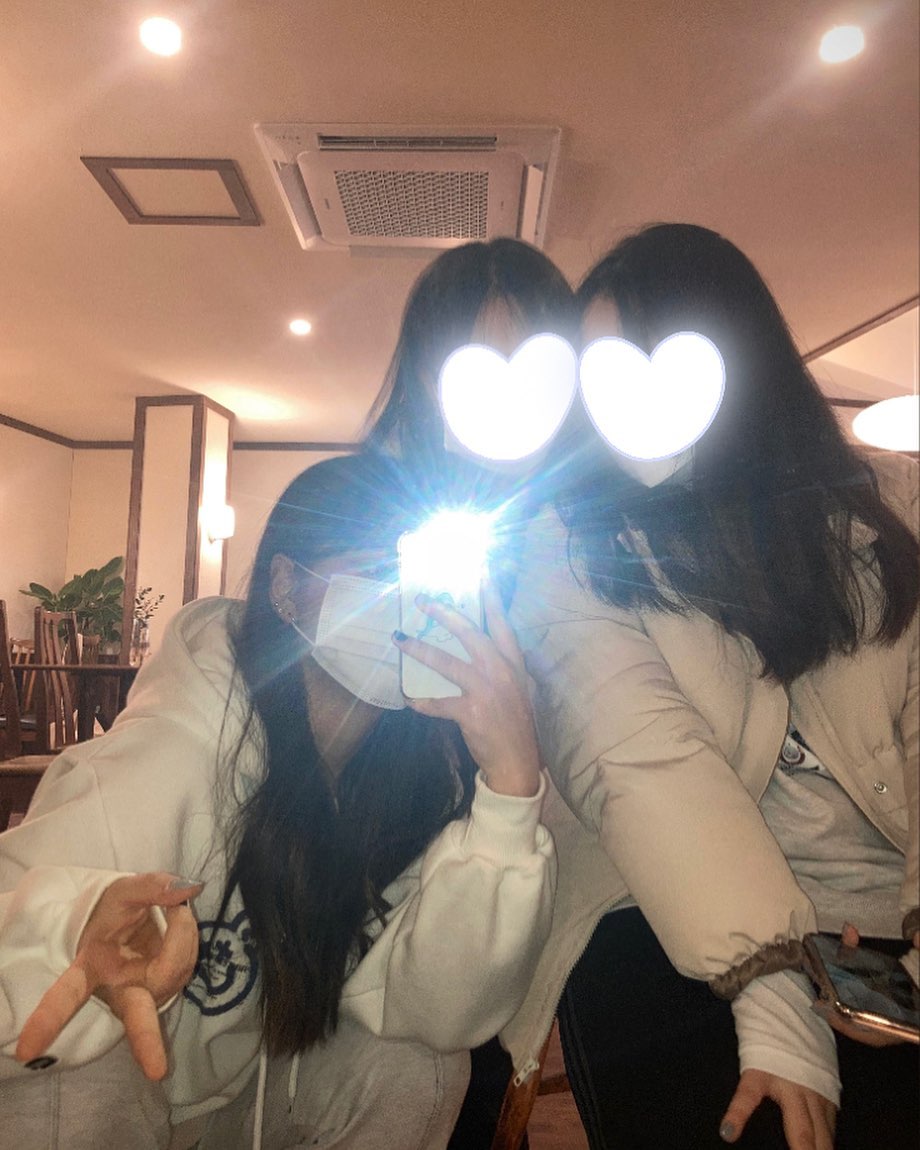 s(￣▽￣)v 갸루 피스~ 찰칵!