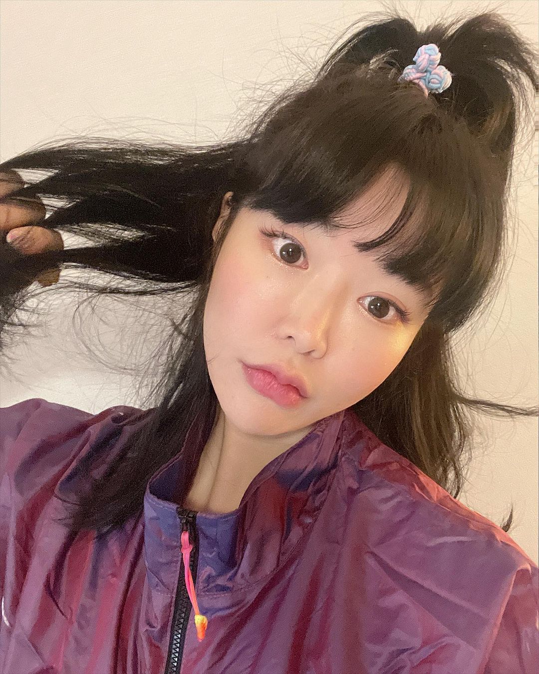 하뜨하뚜하트요정ʚ♥ɞ on Instagram: “#협찬 🎀💕🎀 . . 어른에게도, 아이에게도 잘 어울리는 핸드메이드 프리미엄 머리끈 브랜드 돌리타이👱🏼‍♀️🎀 아쥬아쥬 짱짱하고 마음에 들어