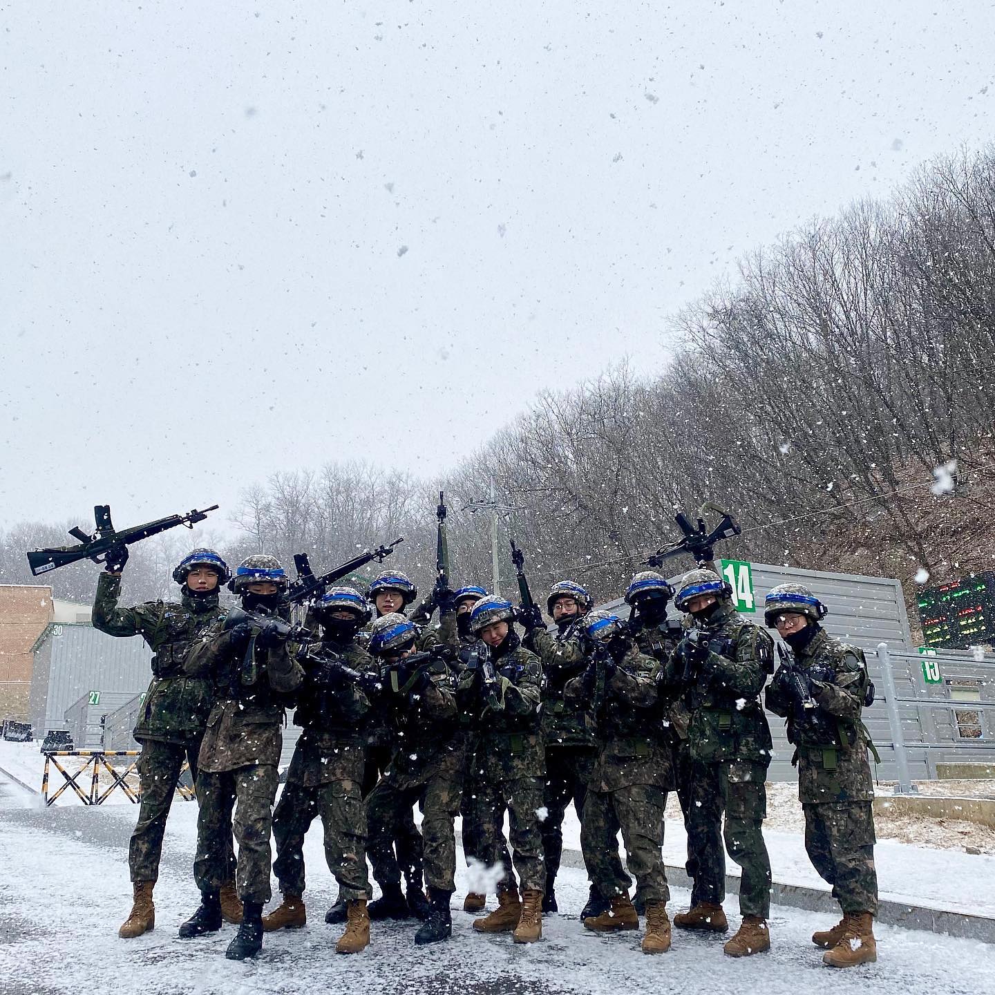 혹한기 화이팅 ❄️🐰❄️