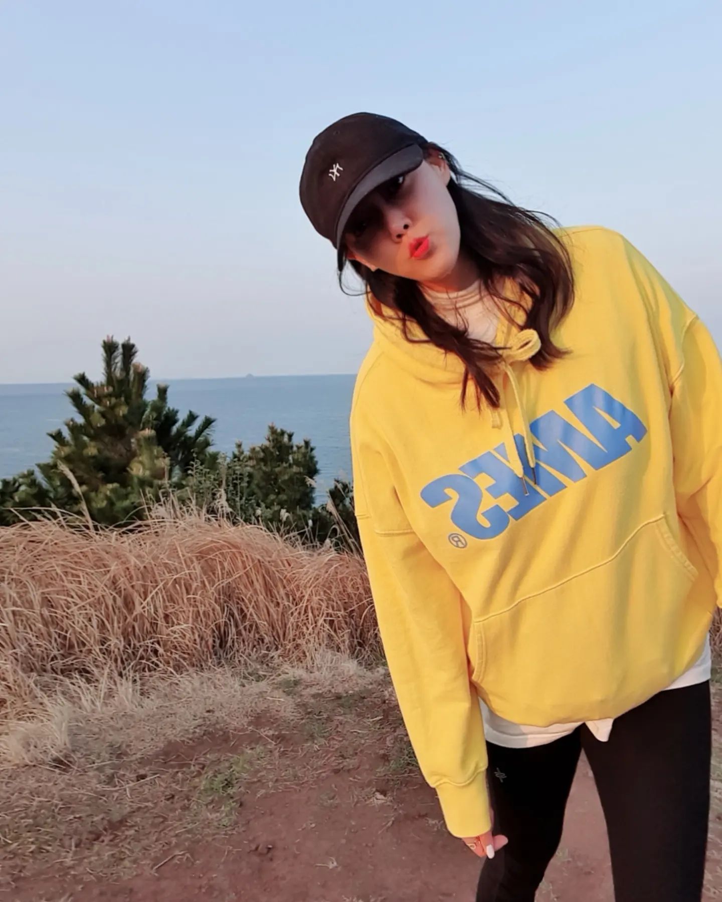 무계획이 계획인 여행 , 제주 <도두봉>
일출보겠다고 모자만쓰고 후다닥🙃 꼬질꼬질