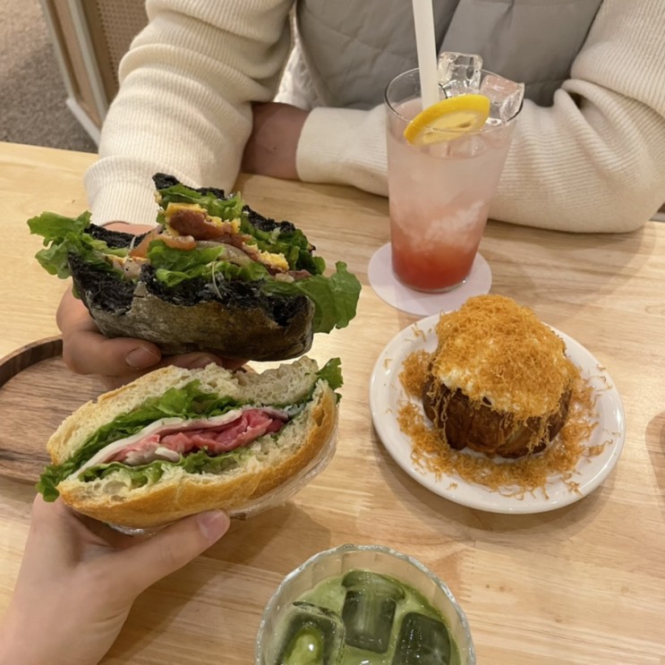 순천카페 / 카페슬 Cafe _seul / 치아바타 샌드위치 맛집 / 테라스도 있음 !