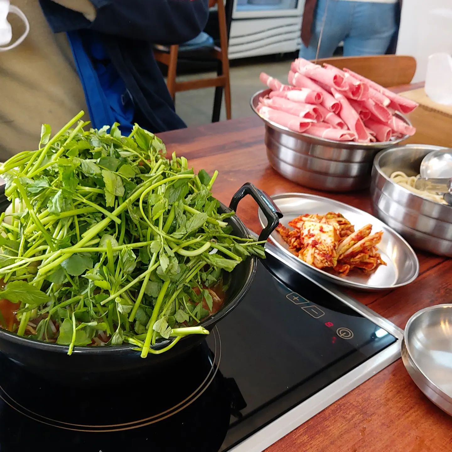 크~~ 칼칼함
#수유역맛집
#등촌칼국수샤브샤브 
#강북구청맛집