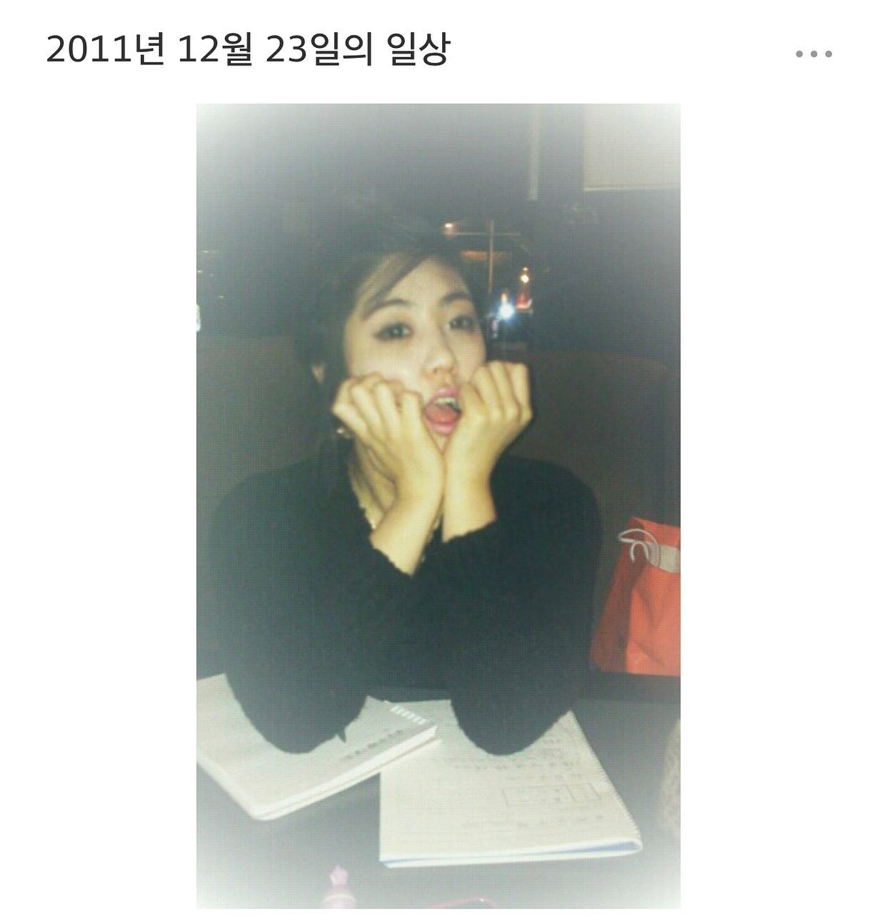 #추억의싸이월드 
언제 복구했데 ㅋㅋㅋㅋㅋ
#2011년도 #11년동안 무슨일....