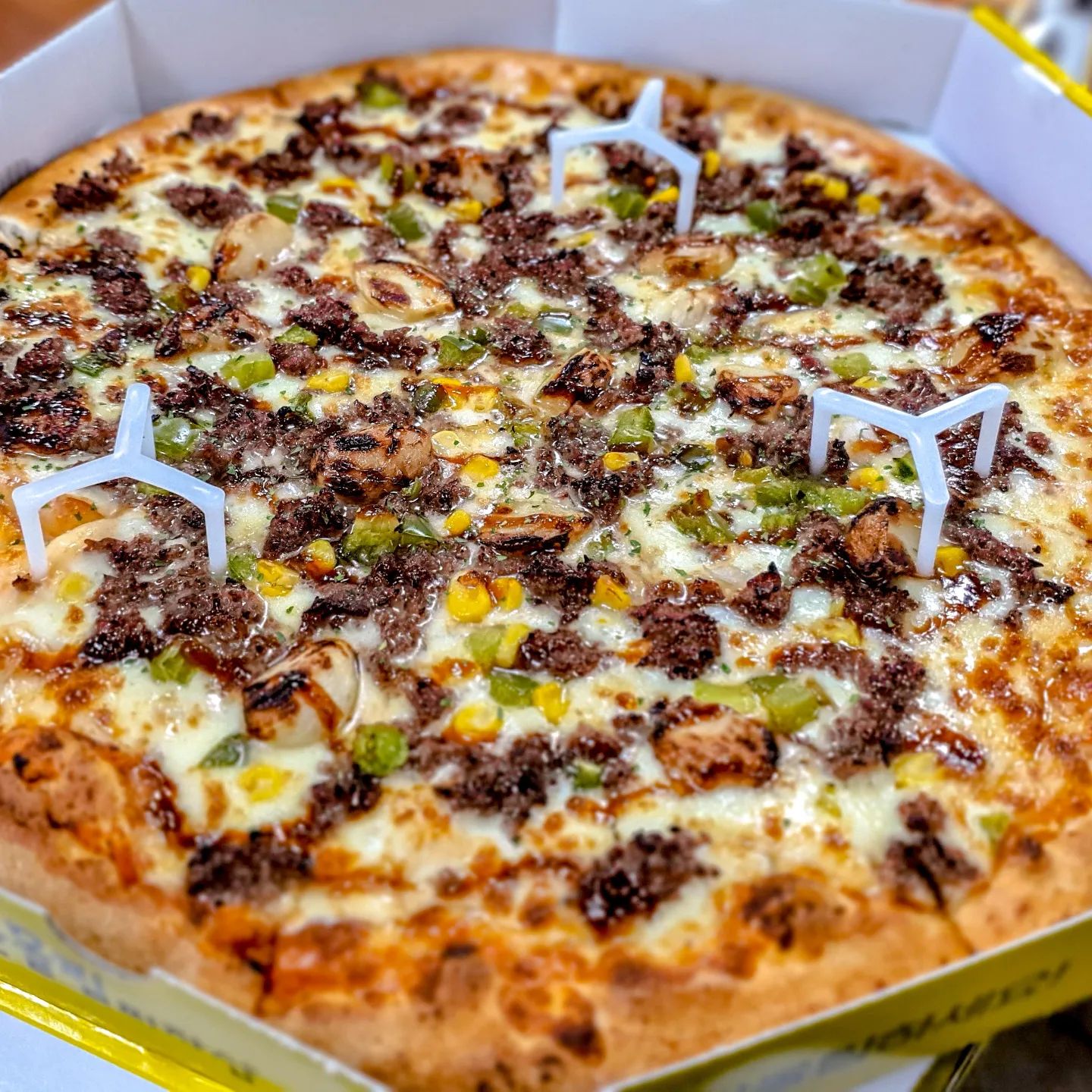 🍕어린이날엔 역시 피자!!🍕

응애 나 애기 먹린이😊

.

.

.

.

.

.

#먹스타그램 #맛스타그램 #맛집수집 #맛집수집가 #배달맛집 #음식스타그램 #푸드스타그램 #음식사진 #피자맛집 #피자맛집추천 #불고기피자 #고구마피자 #치즈크러스트 #고구마크러스트 #배달음식 #피자배달 #반올림피자 #반올림피자샵 #배달맛집 #배달의민족 #어린이날 #오늘은어린이날우리들세상 #먹팔 #먹팔맞팔