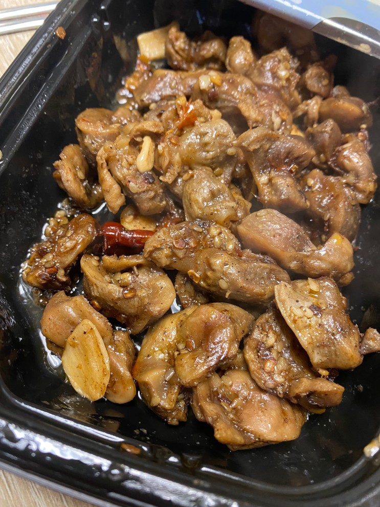 한잔애 마늘근위볶음 맛있어요