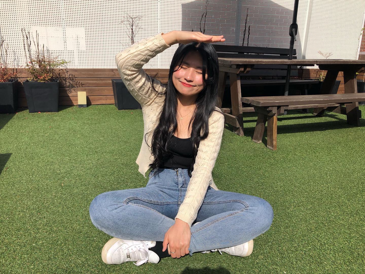 도용계정이 삭제된 것 같네요🥰
알려주신 분들 신고해주신 분들 감사합니다🙏🏼😭
오늘도 따듯한 하루 보내시길❣️