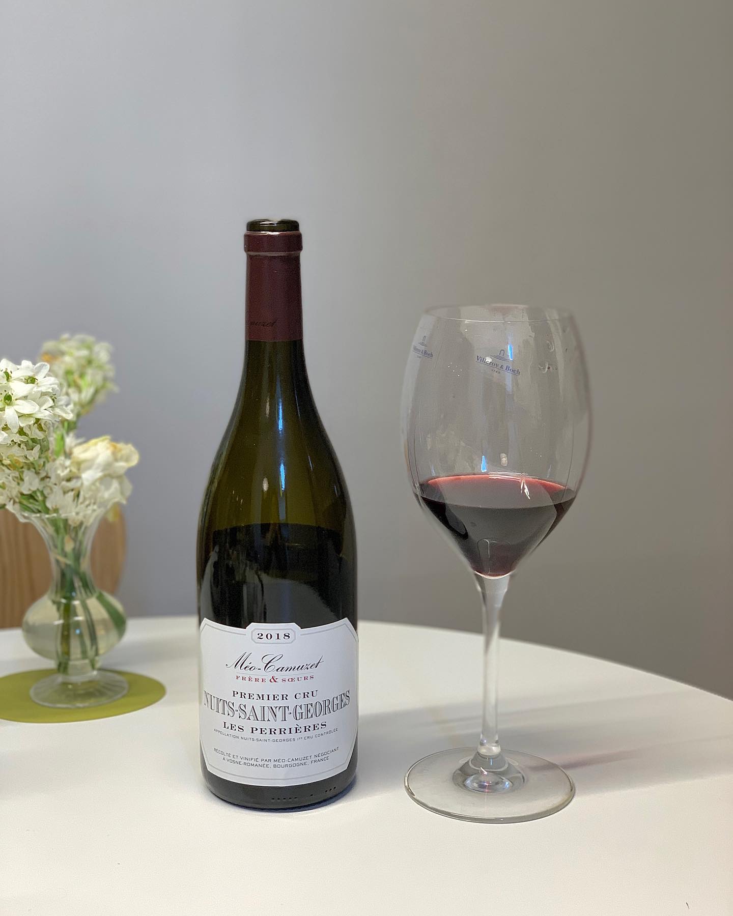 근래에 마신 지인짜 맛있었던 와인들🇫🇷🇪🇸🍷 
또 언제 마실 수 있으려나요

#meocamuzet 
#gevreychambertin 
#winelovers