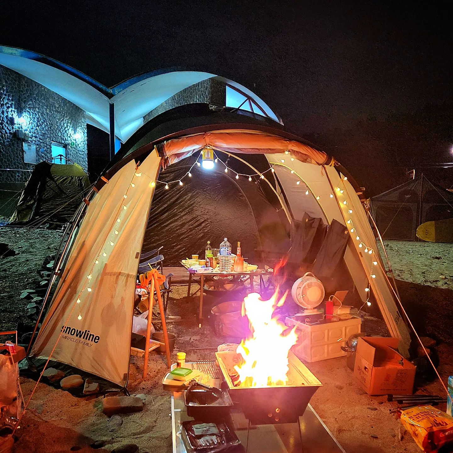 날씨가 한 몫한 주말캠핑🏕
갬성 포기하고 음식을 선택하기로🙄
#능이오리백숙 
#전복죽
#등갈비구이 
#전복버터구이
#모듬꼬치
돼지런한하루🙃