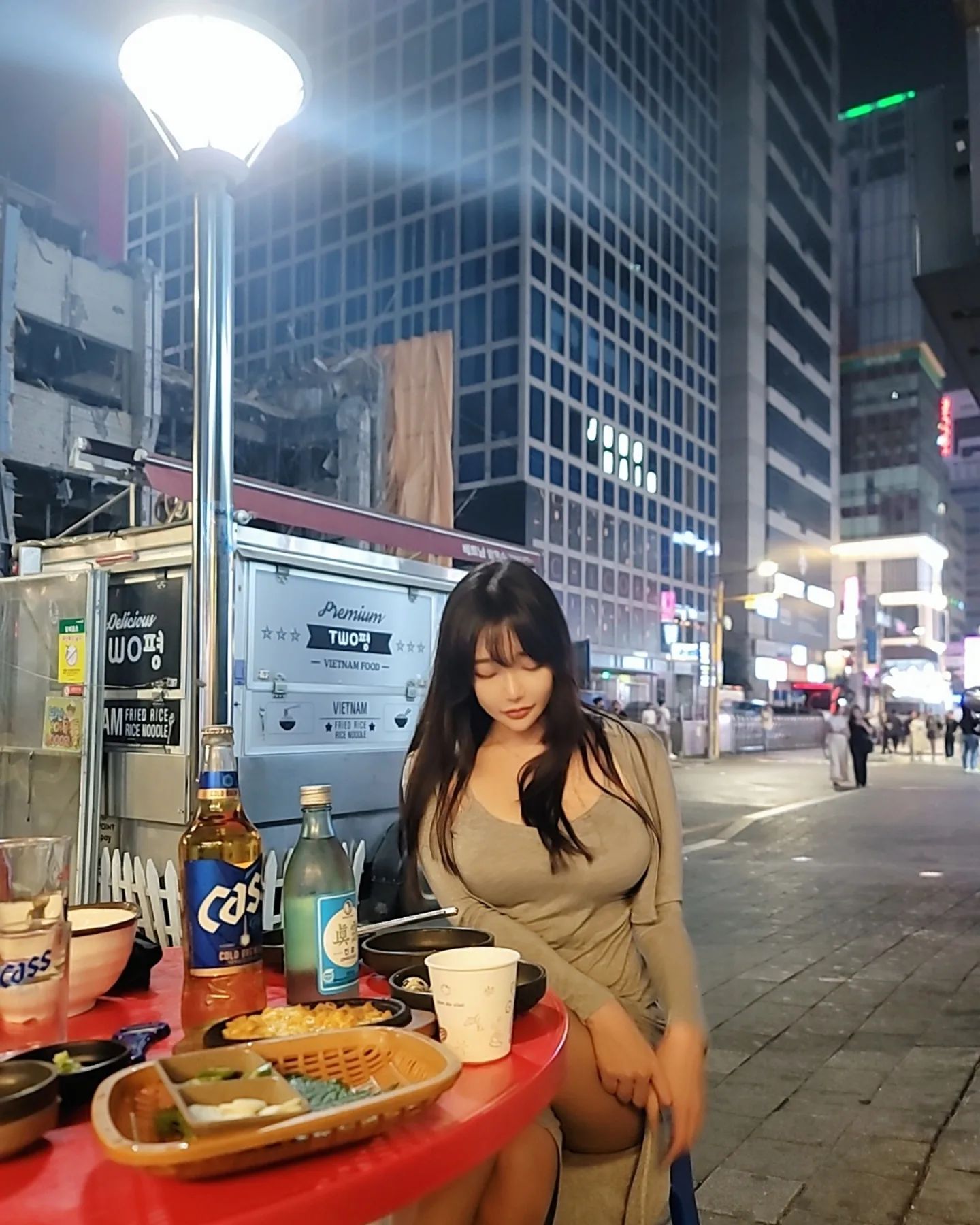 포장마차에서 한잔할사람 !